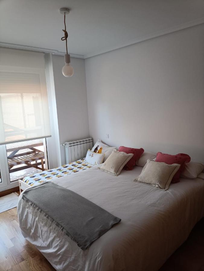 Apartamento Con Terraza Comillas Eksteriør billede